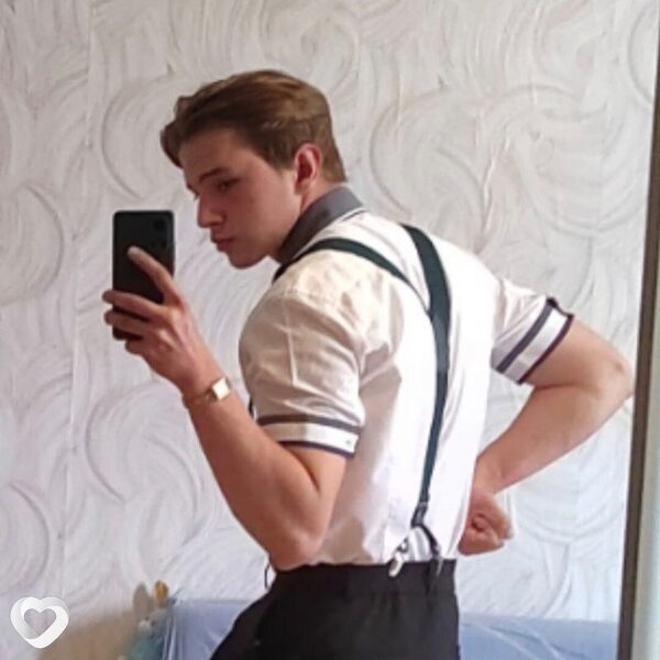 Анатолий, 20, Москве — анкета №863604
