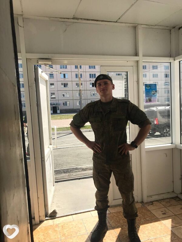 Иван, 23, Москве — анкета №864304
