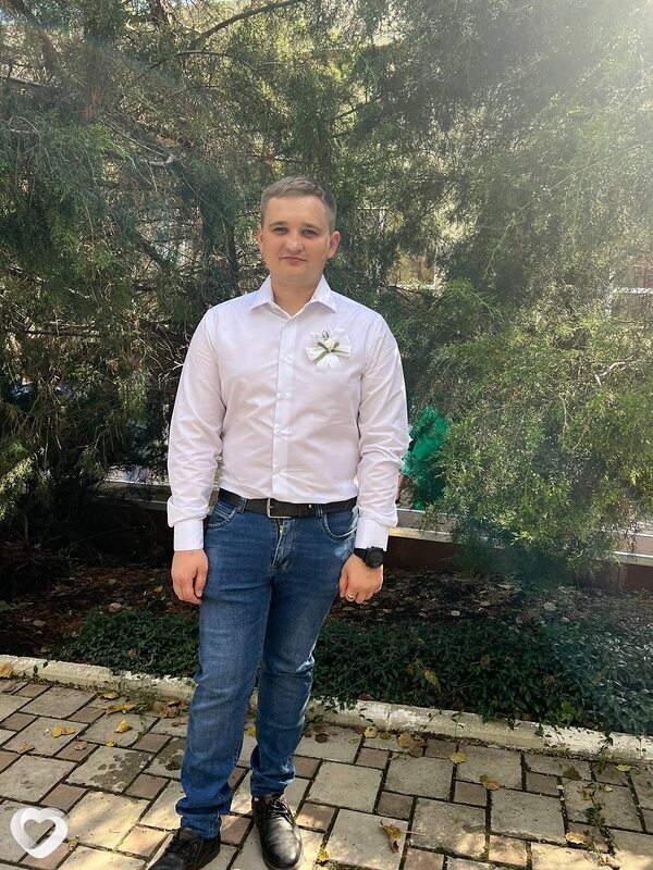 Сергей, 29, Торезе — анкета №864401