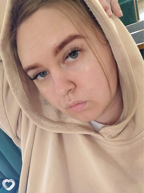 Екатерина, 25, Бийске — анкета №864363