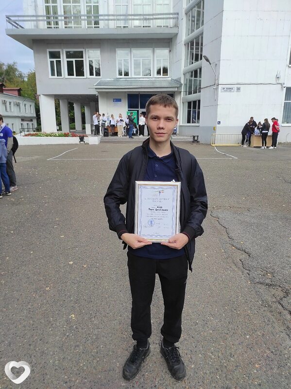 Михаил, 20, Томске — анкета №865313