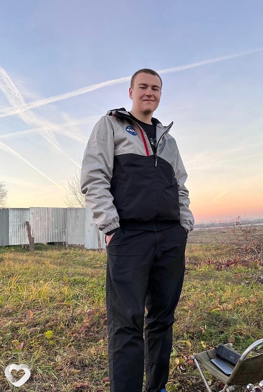 Артем, 24, Москве — анкета №865579
