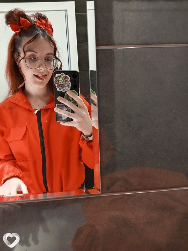 Виолетта, 20, Новороссийске — анкета №865960