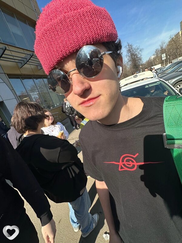 Александр, 20, Москве — анкета №866059