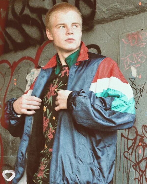 Паша, 22, Москве — анкета №866169