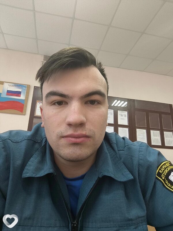 Александр, 22, Москве — анкета №866823