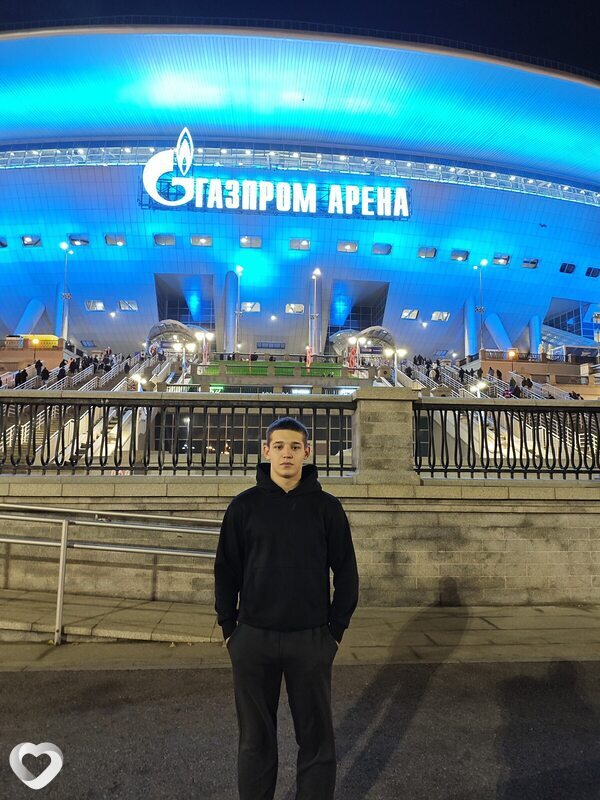 Артем, 25, Санкт-Петербурге — анкета №867669
