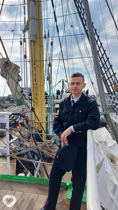 Кирилл, 22, Калининграде — анкета №867920