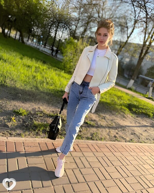 Ксюша, 27, Санкт-Петербурге — анкета №868199