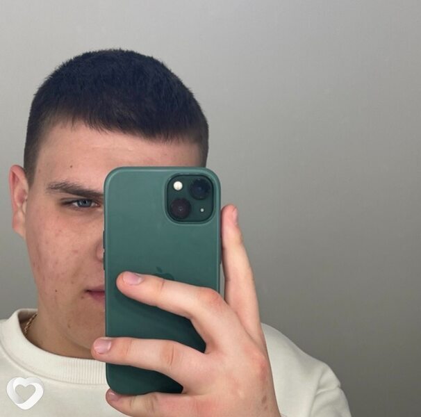 Максим, 21, Новосибирске — анкета №867978