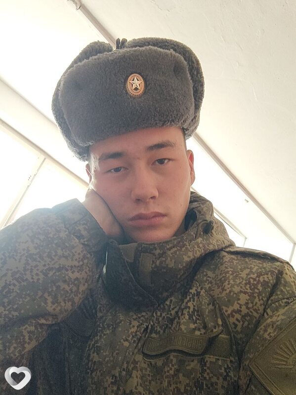 Михаил, 23, Красноярске — анкета №868273