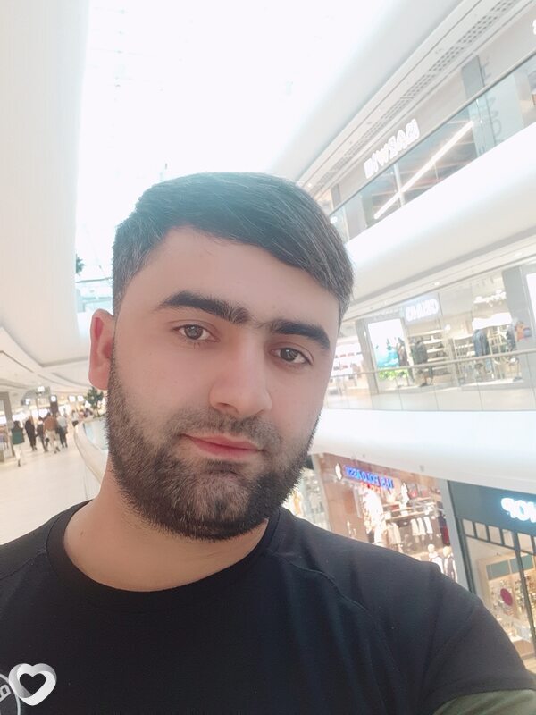 Mahmad Tojidin, Душанбе