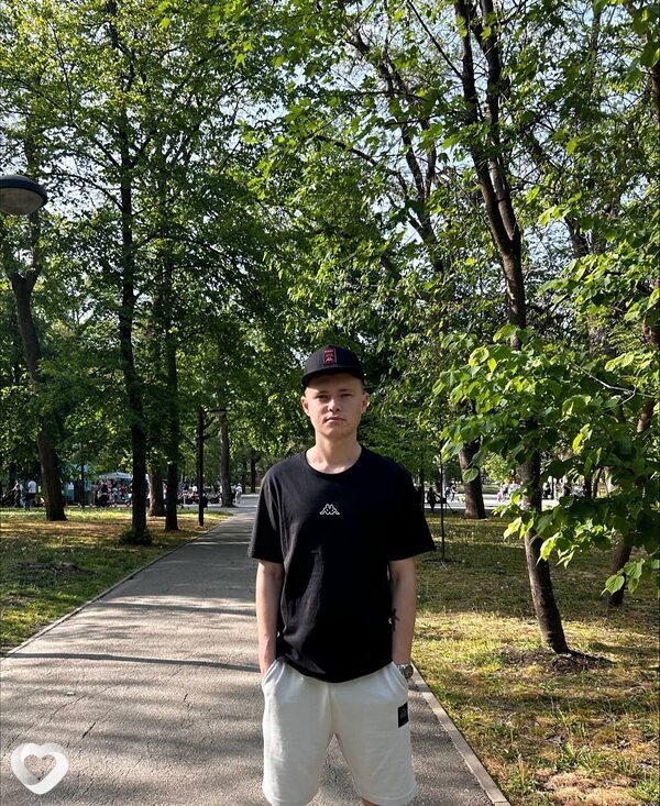 Алексей, 21, Прокопьевске — анкета №868895