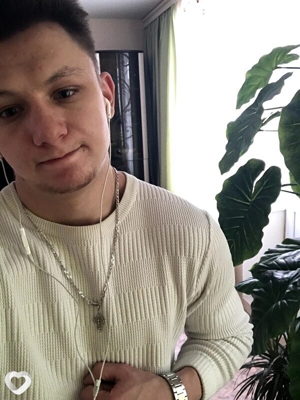 Александр, 28, Ульяновске — анкета №869282