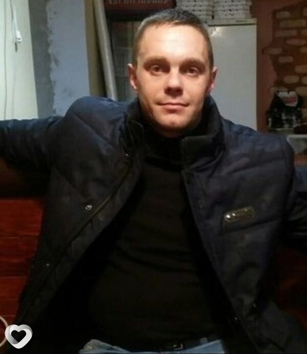 Артем, 41, Донецк (Ростовская Обл.) — анкета №869110