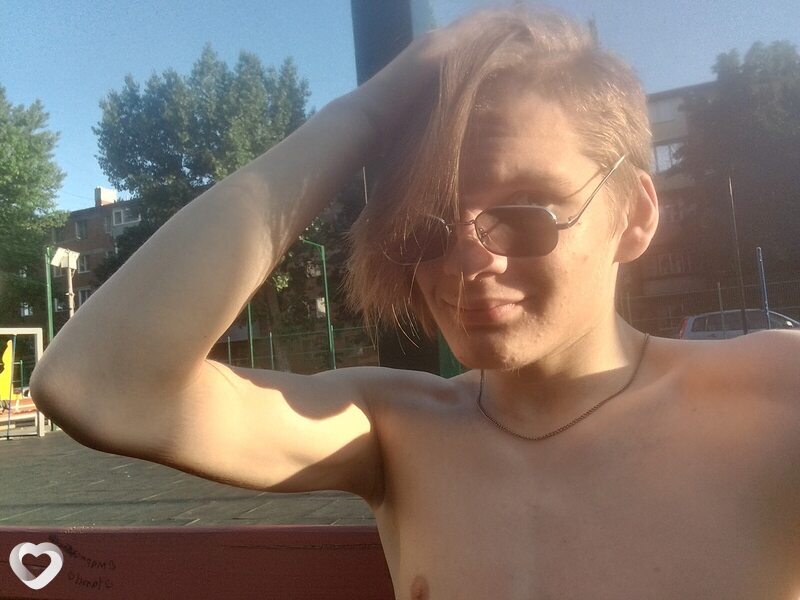 Руслан, 21, Каменске-Шахтинском — анкета №869386