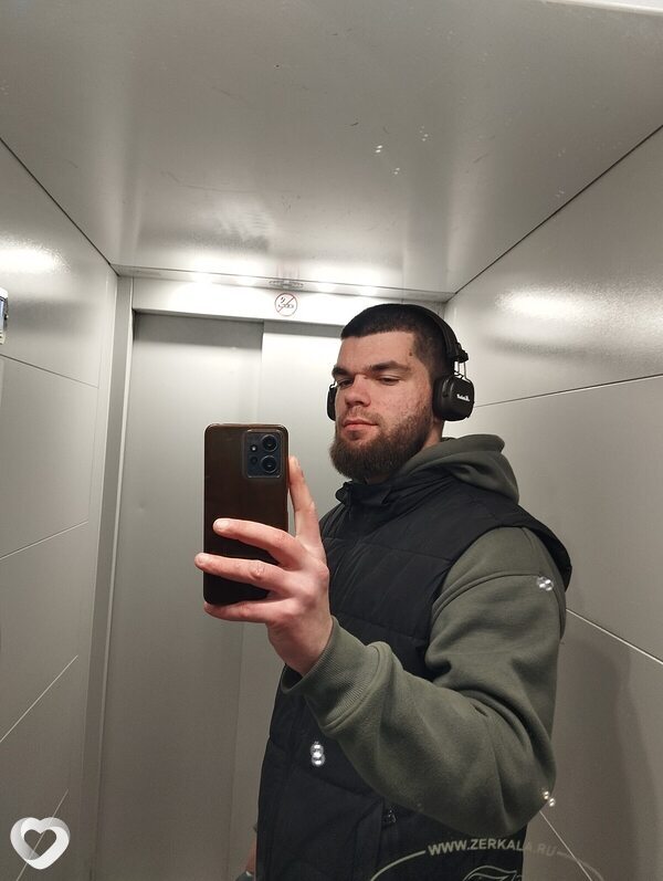 Юрий, 27, Москве — анкета №871047