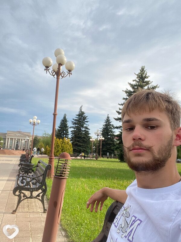 Никита, 21, Могилев — анкета №871641
