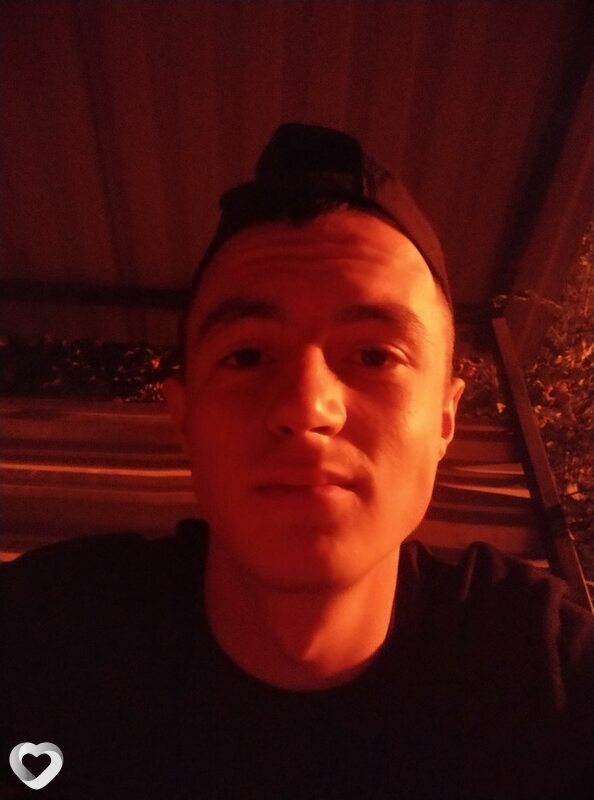 Андрей, 21, Астане — анкета №871705