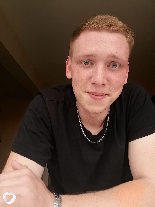 Стас, 24, Омске — анкета №871763