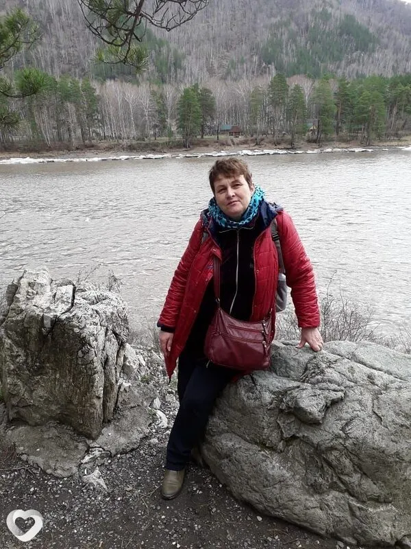 Ольга, 63, Бийске — анкета №872059