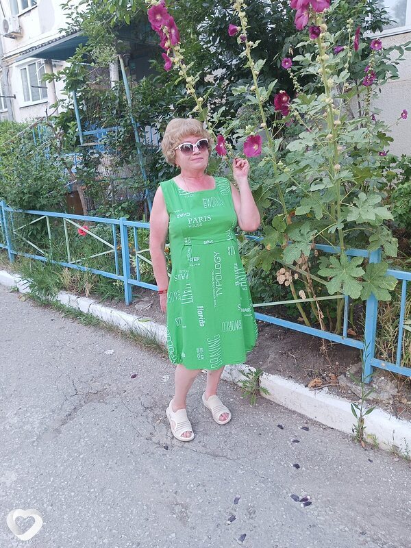 Оля, 62, Новороссийске — анкета №871972