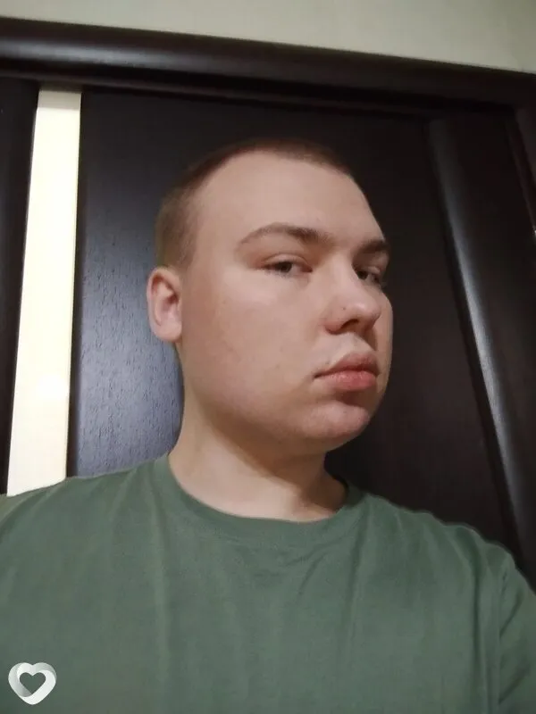 Александр, 23, Москве — анкета №872481