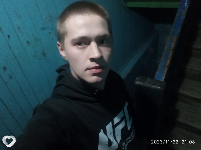 Иван, 27, Корсакове — анкета №873028