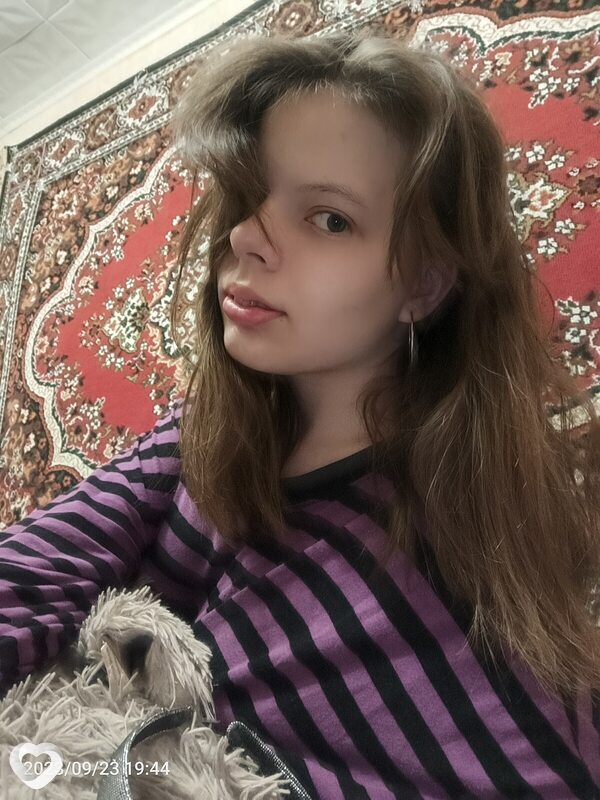 Ксюша, 21, Омске — анкета №873758