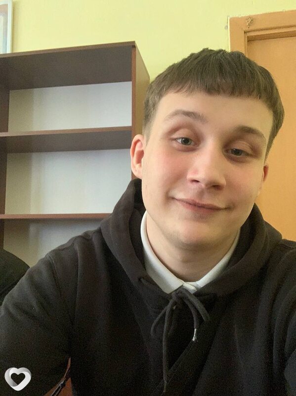 Антон, 21, Гомеле — анкета №874276