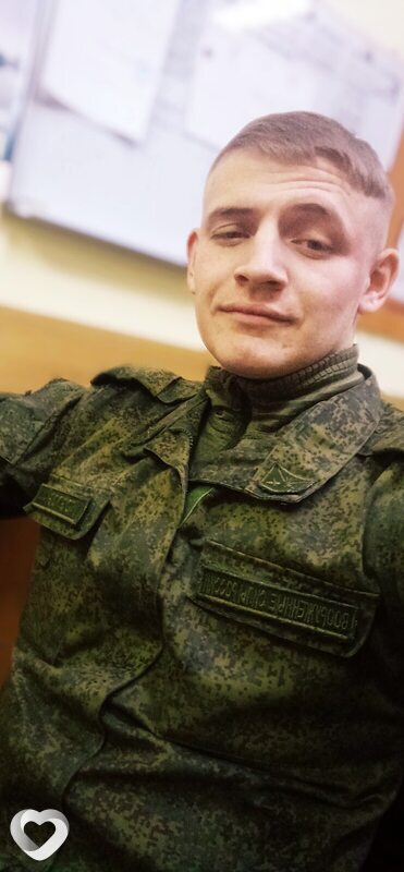 Толя, 23, Екатеринбурге — анкета №874440