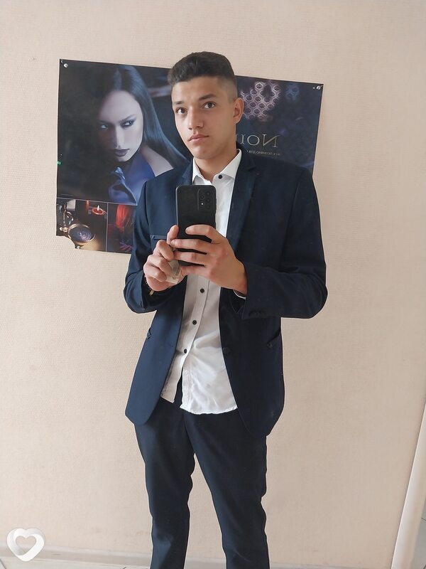 Константин, 22, Брянске — анкета №874889