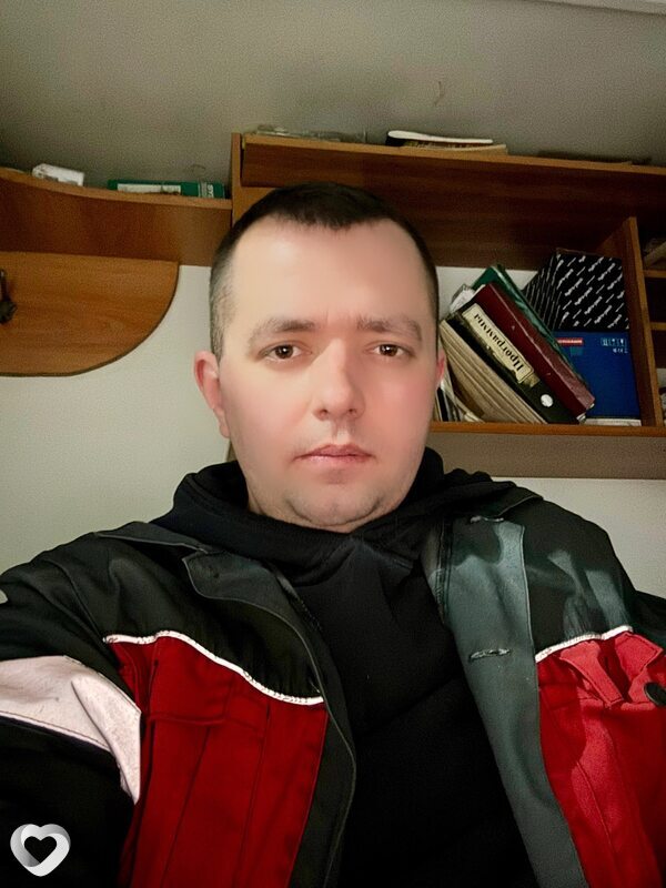 Артём, 32, Барановичах — анкета №874992