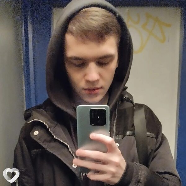Захар, 24, Москве — анкета №875385