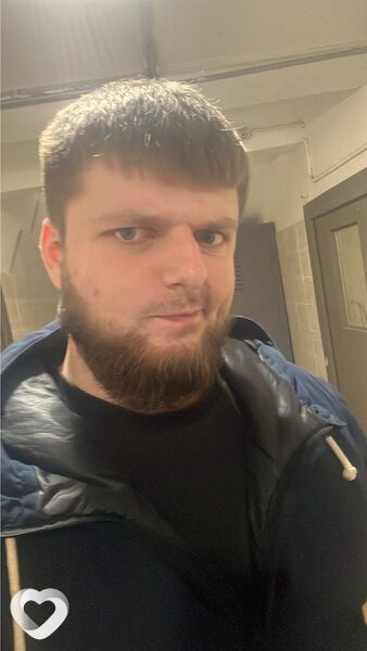 Максим, 28, Москве — анкета №875548