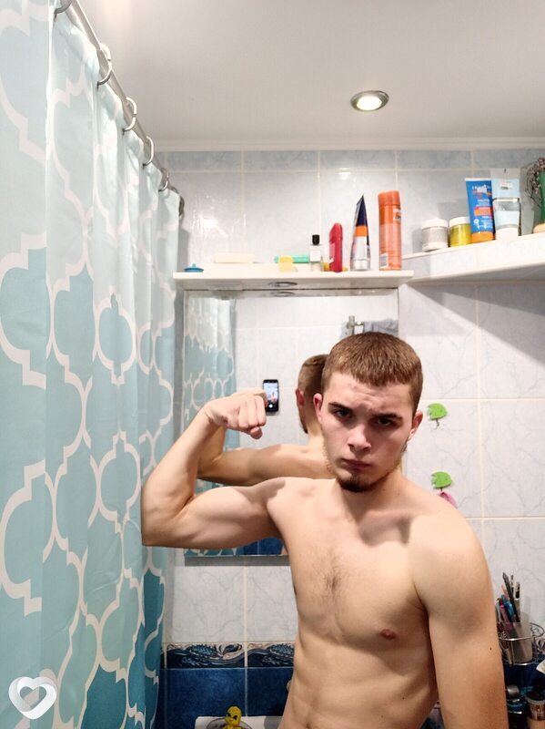 Владимир, 22, Киеве — анкета №875686