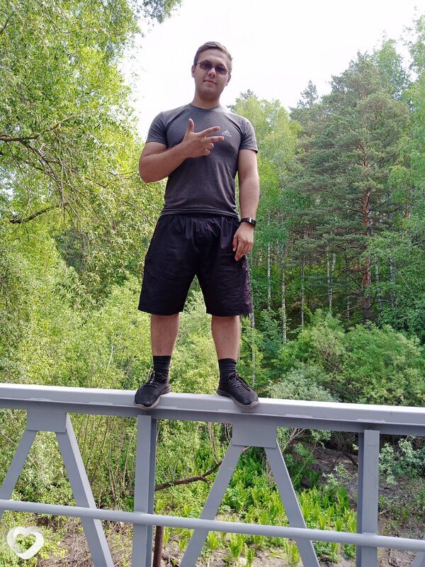 Артем, 23, Черепанове — анкета №876045