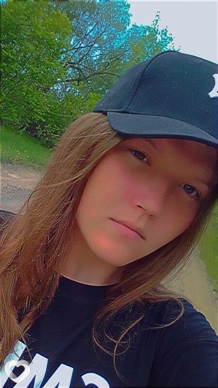 Марина, 21, Заринске — анкета №876319