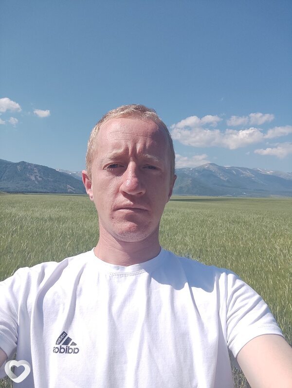 Антон, 29, Риддер — анкета №876511