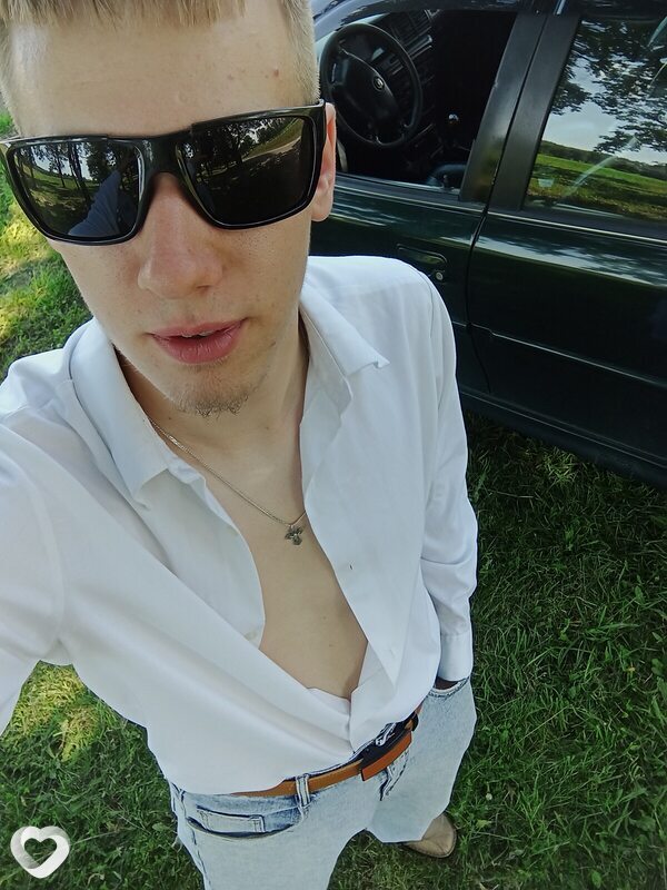 Иван, 22, Минске — анкета №876681