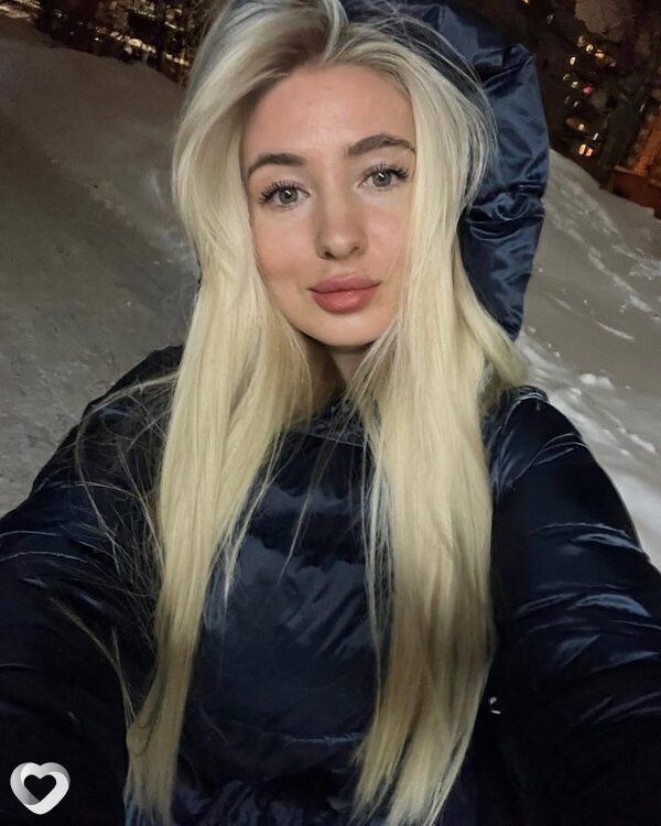 Александра, 21, Москве — анкета №876905