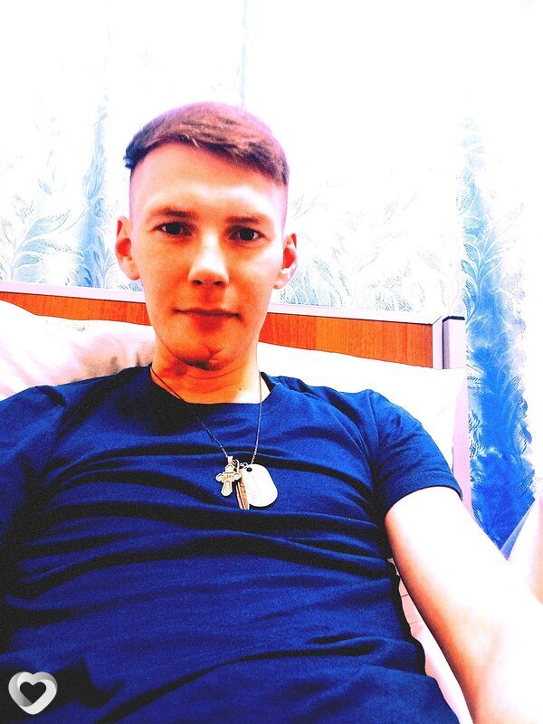 Миша, 26, Каменске-Уральском — анкета №877324