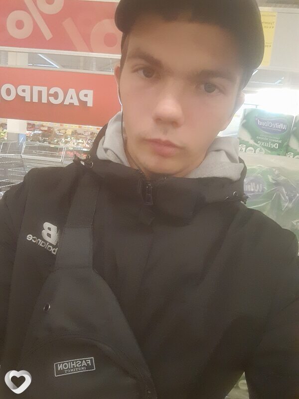 Александр, 23, Москве — анкета №877849