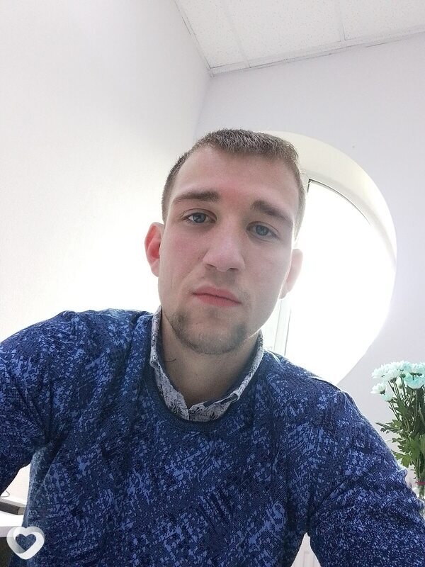 Павел, 27, Москве — анкета №877787