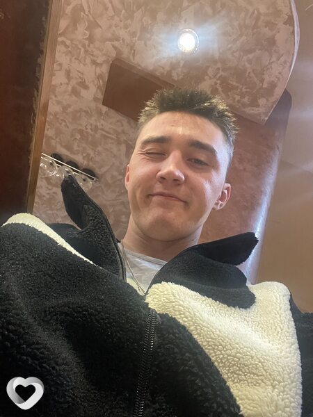 Кирилл, 24, Калининграде — анкета №878100