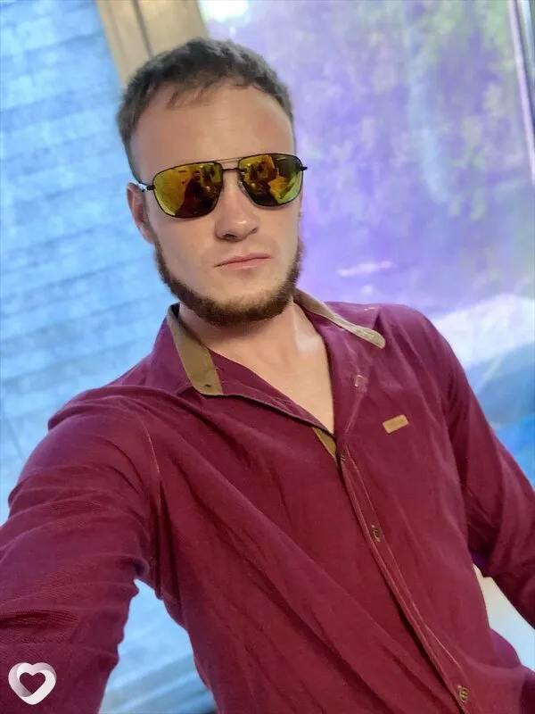 Евгений, 27, Барнауле — анкета №878511