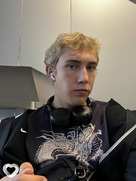Денис, 21, Южно-Сахалинске — анкета №878513