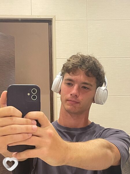 Матвей, 21, Москве — анкета №878434