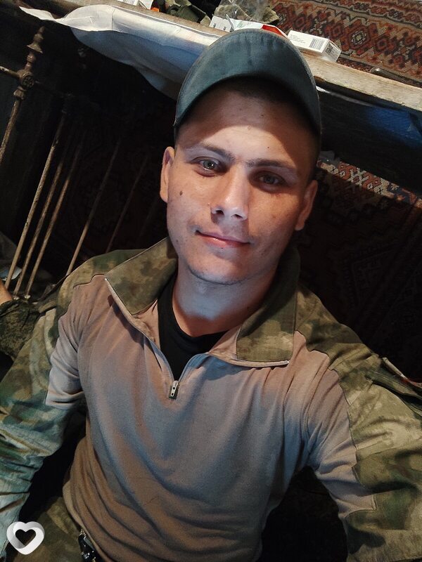 Женя, 25, Краснодаре — анкета №879060