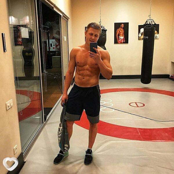 Паша, 30, Санкт-Петербурге — анкета №879209